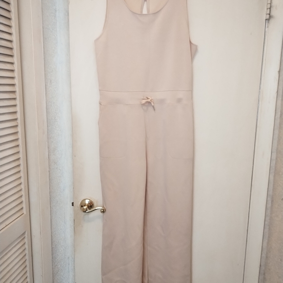Jumpsuit - Picture 11 of 11